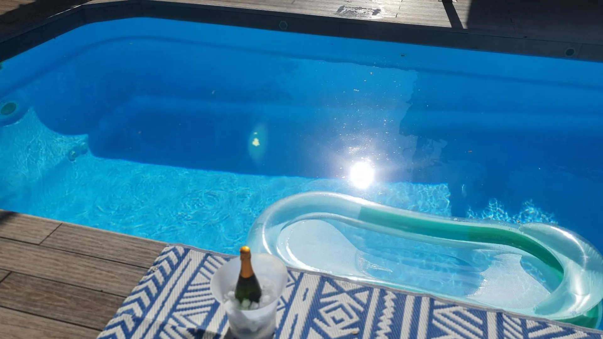 Spa Ibiza Dosrius Canyamas Spain