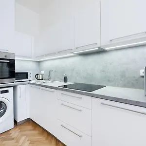 Roof Apartamento Praga